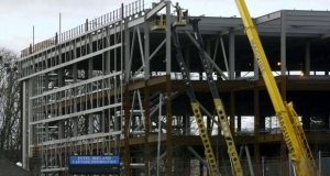 Builders struggling to find workers as sector set to grow by 20%